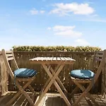 Exclusive Location At The Waters Edge Сasa de vacaciones *