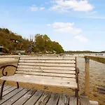 Casa de Férias Exclusive Location At The Waters Edge Kolding