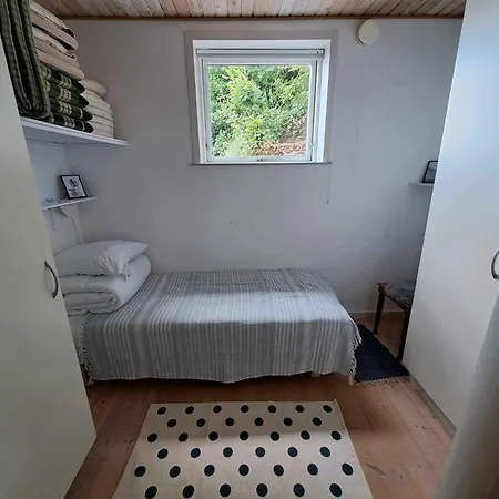 Exclusive Location At The Waters Edge بيت للعطل كولدينغ